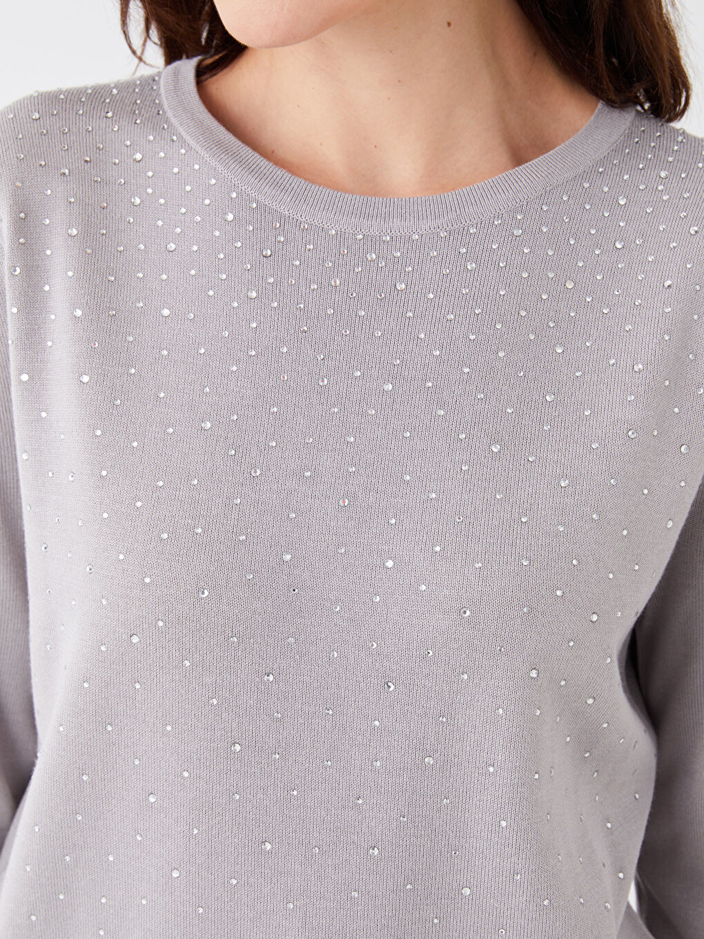 Әйелдерге арналған трикотаж әшекеймен безендірілген дөңгелек жағалы жемпір-3