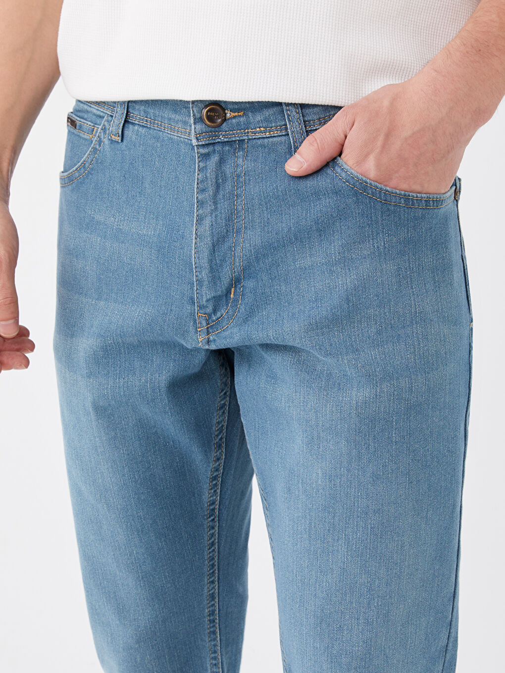 750 Slim Fit Men's Jeans-4