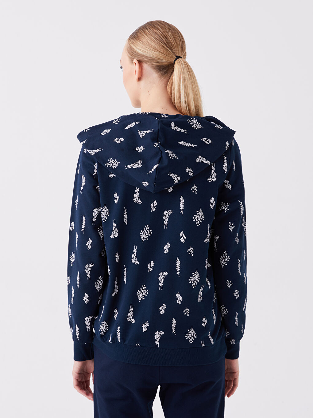 Lacivert Kapüşonlu Desenli Kadın Fermuarlı Sweatshirt-4