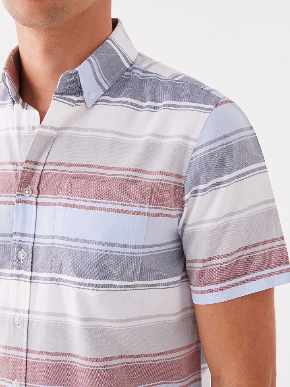 LCWAIKIKI Classic Regular Fit Short Sleeve Striped Men's Shirt -W35347Z8-LJE