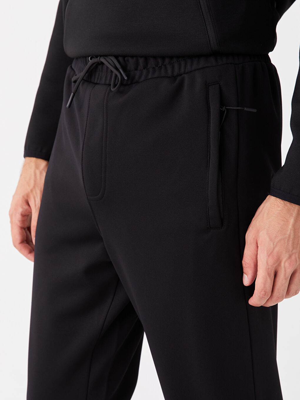 Siyah Standart Kalıp Erkek Eşofman Altı-1