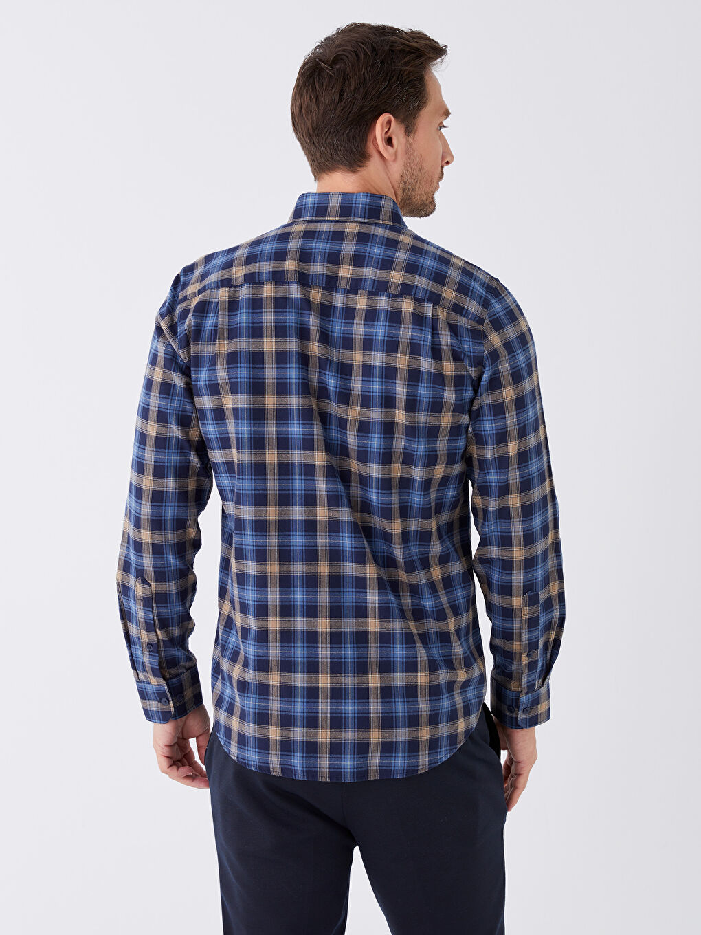 LCWAIKIKI Classic Regular Fit Long Sleeve Plaid Men's Shirt -W35421Z8-LN6