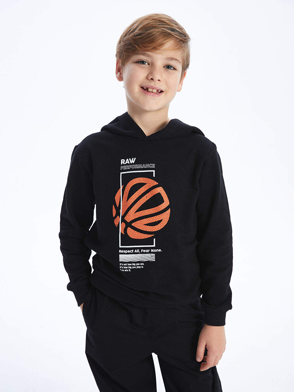 LCW Kids Yeni Siyah Baskılı Uzun Kollu Erkek Çocuk Hoodie