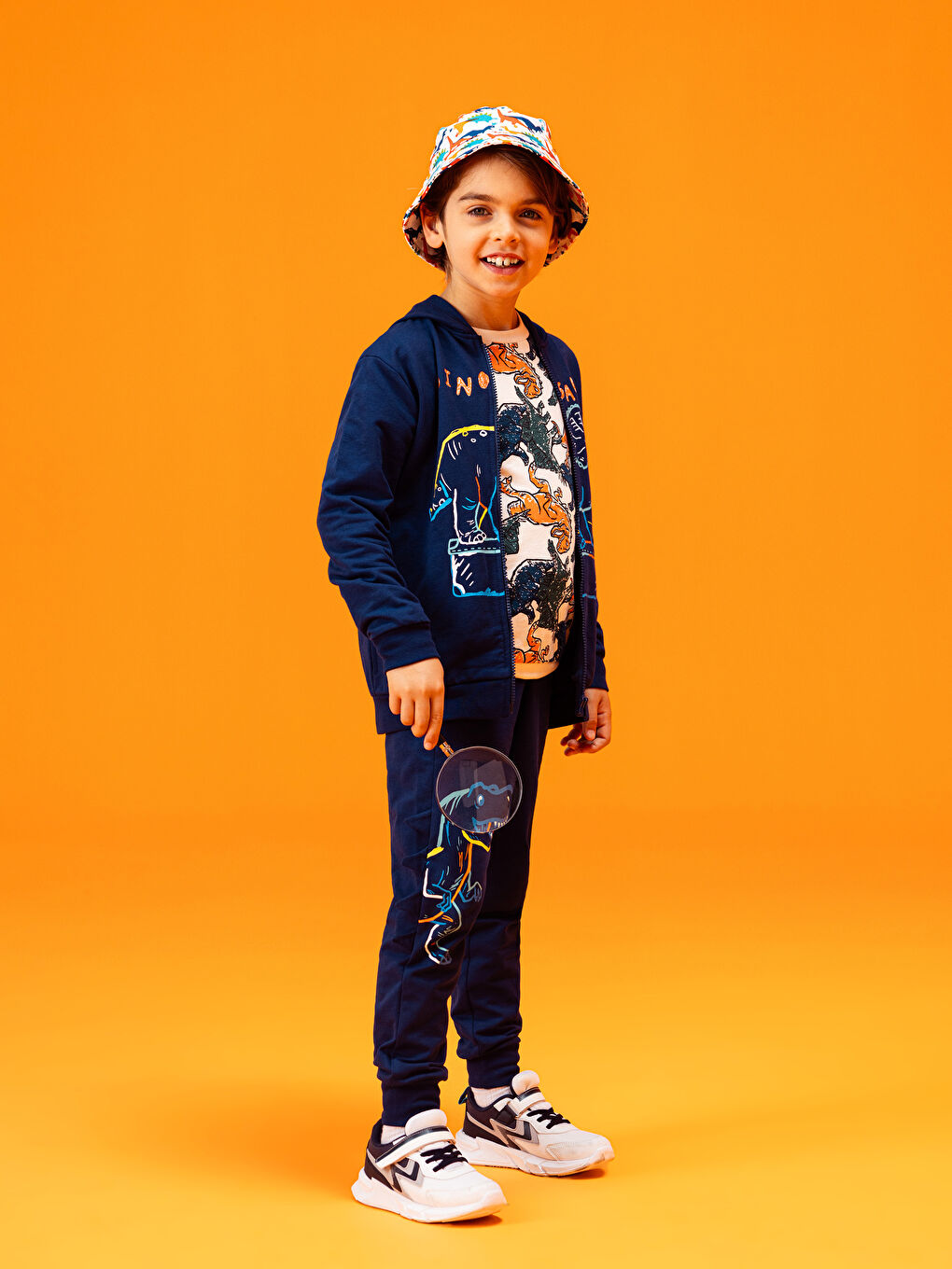 LCW Kids Lacivert Okul Günlerini Renklendiren Sweatshirt - 1