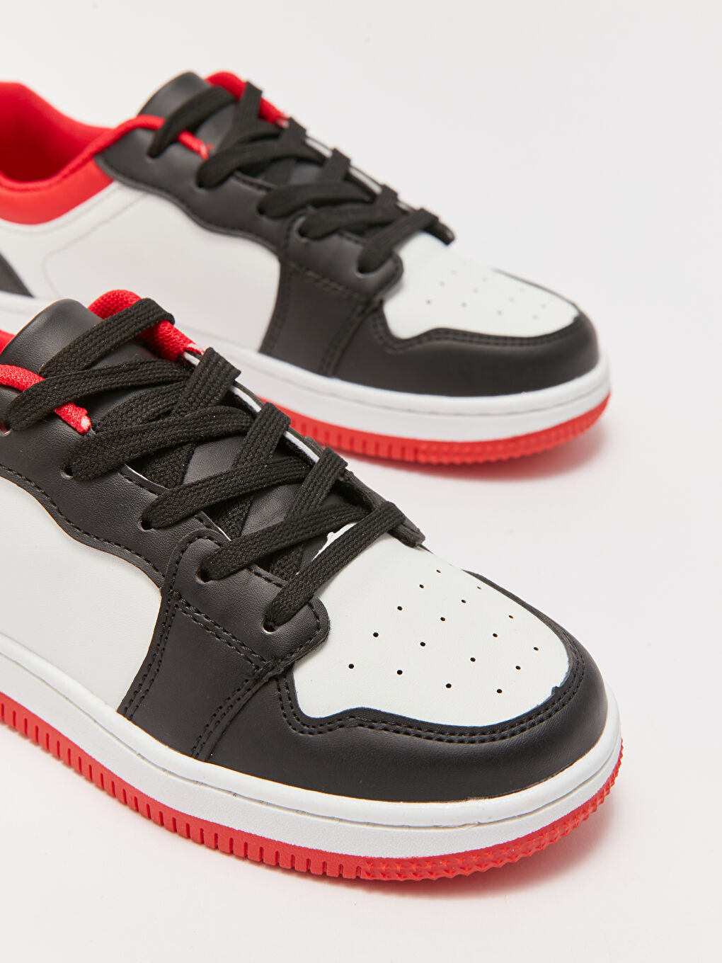 Бау ұлдарға арналған кроссовкалар-2