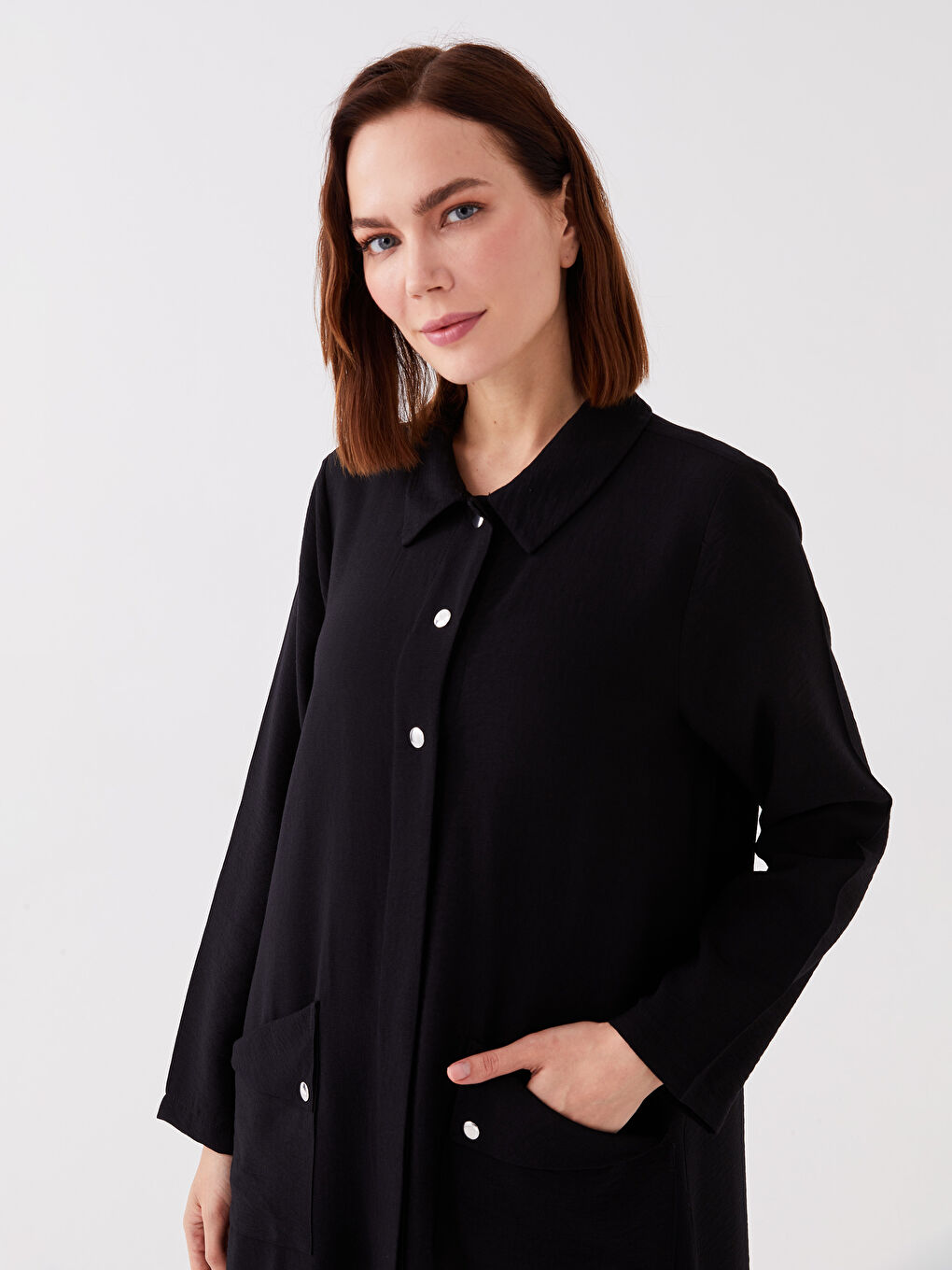 Siyah Gömlek Yaka Kadın Ferace-2