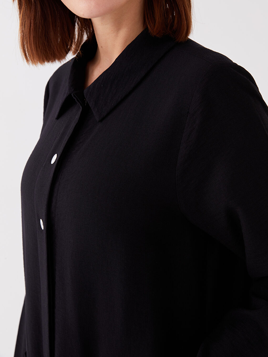 Siyah Gömlek Yaka Kadın Ferace-3