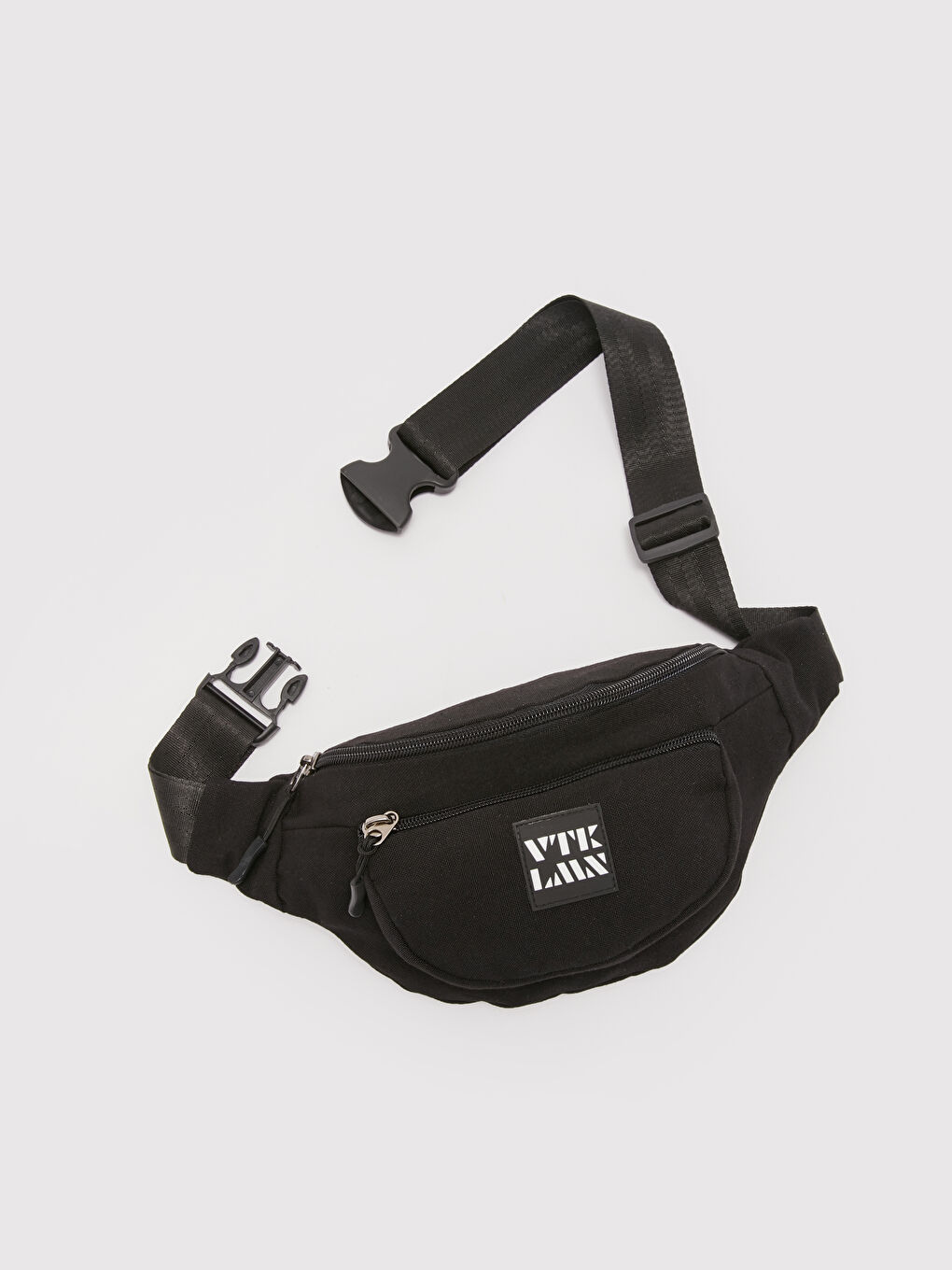 Siyah Etiket Detaylı Erkek Bel Çantası-3