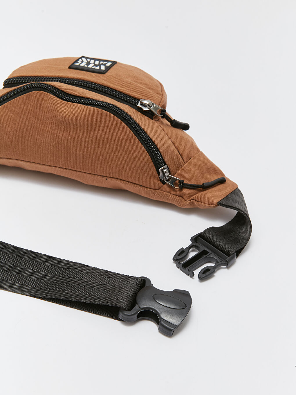 Kahverengi Etiket Detaylı Erkek Bel Çantası-3