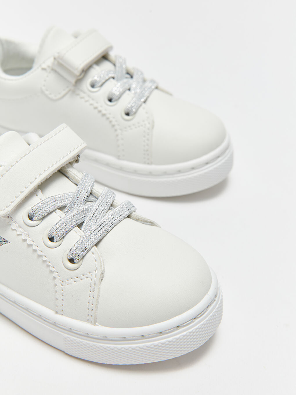 Маратонки за Бебе Момиче с Кожен Ефект-2