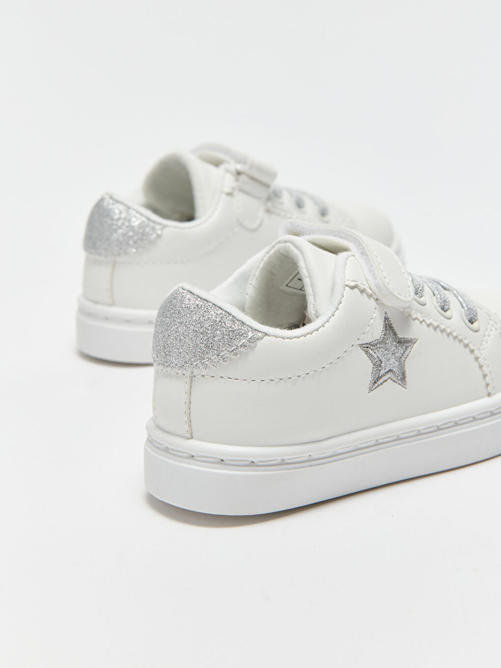 Маратонки за Бебе Момиче с Кожен Ефект-4