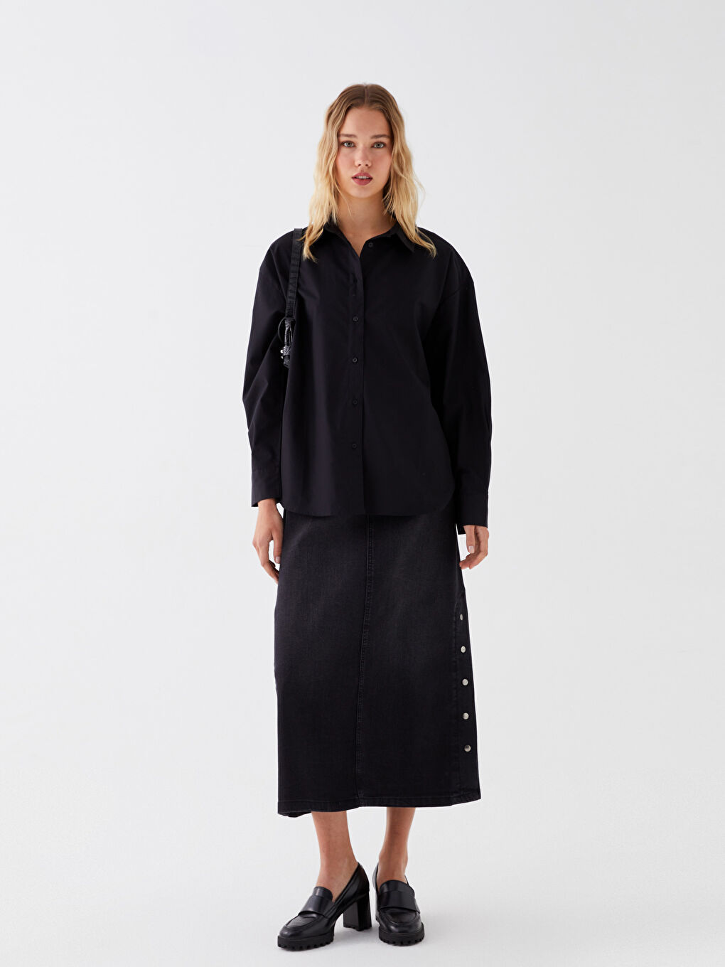 قميص بوبلين أوفراسايز للسيدات-1