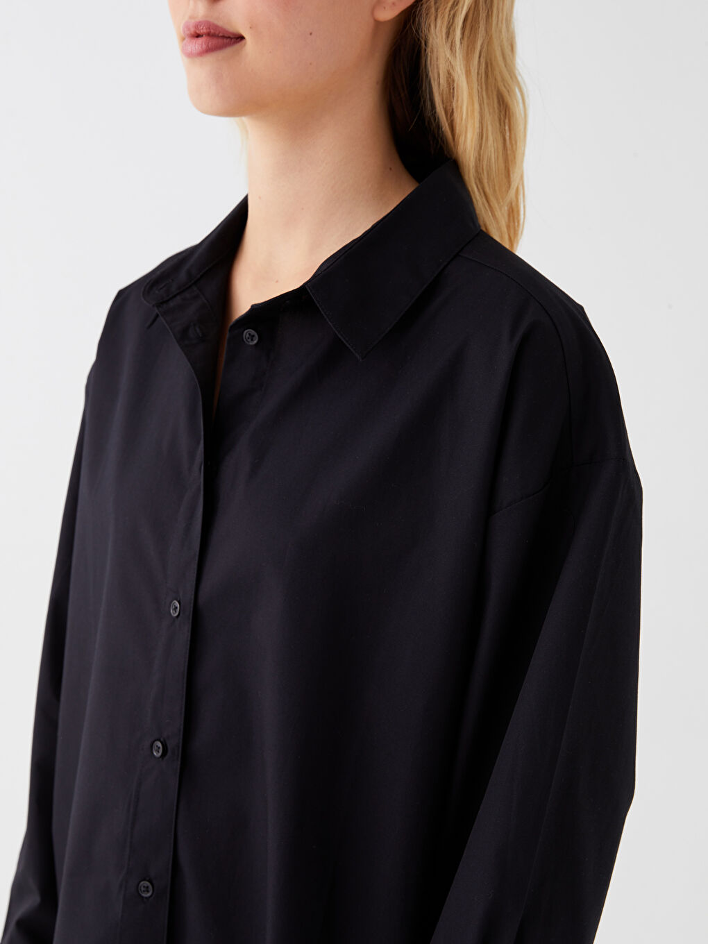 قميص بوبلين أوفراسايز للسيدات-3