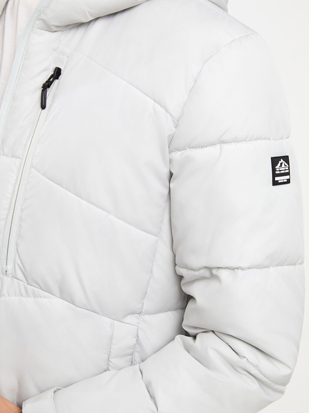 Gri Slim Fit Kapüşonlu Erkek Şişme Mont-4