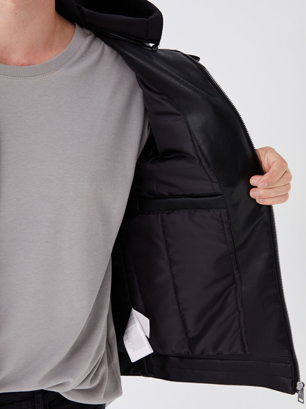 Slim Fit Kapüşonlu Erkek Deri Görünümlü Mont-4