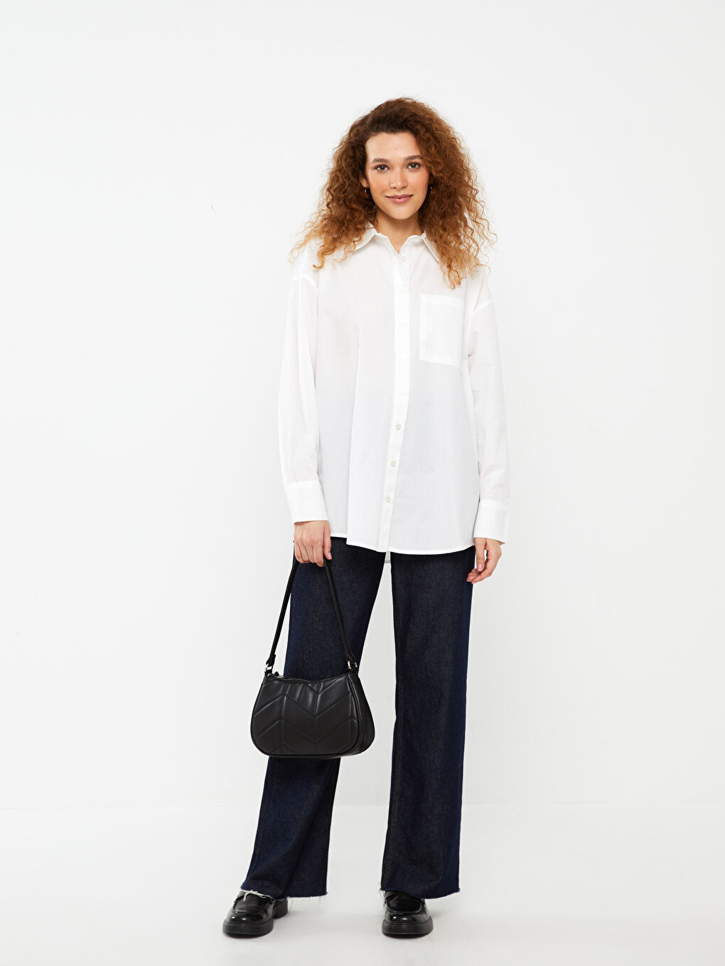 Siyah Deri Görünümlü Kadın Baget Çanta-1