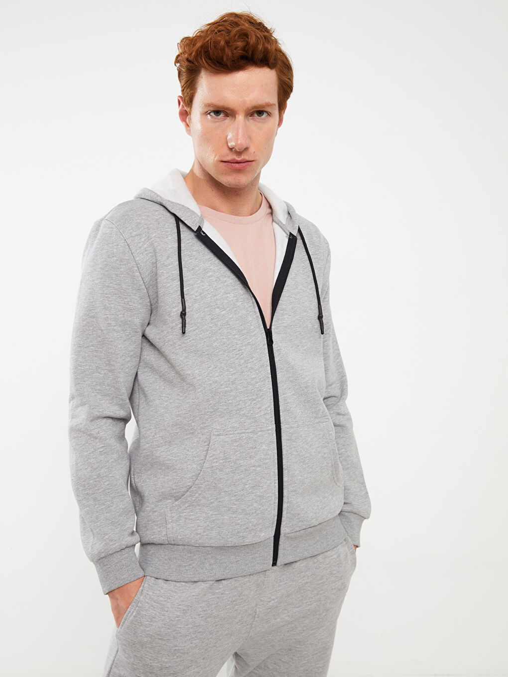 سويت شيرت بسحاب تخين بكابوش كم طويل للرجال