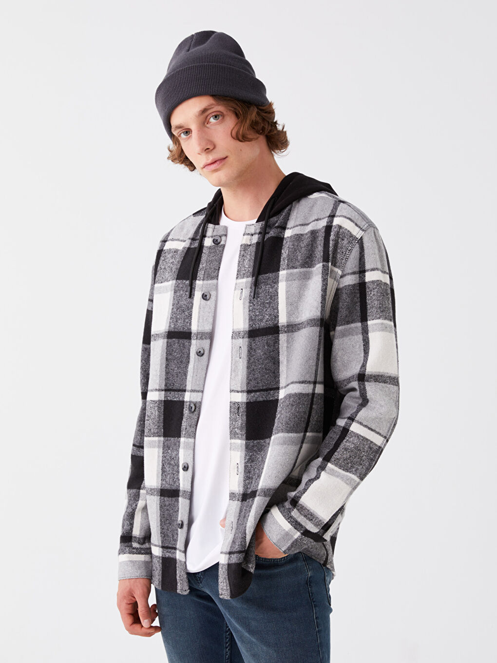 چاکەتی کڵاودار فڵانێلی ئاسایی قۆڵ درێژ چوارخانە بۆ پیاوان-1