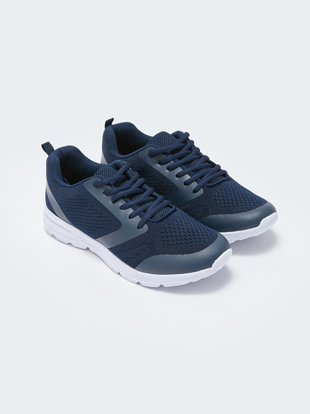 LCW STEPS Bağcıklı File Detaylı Erkek Spor Ayakkabı - W36437Z8-CRP