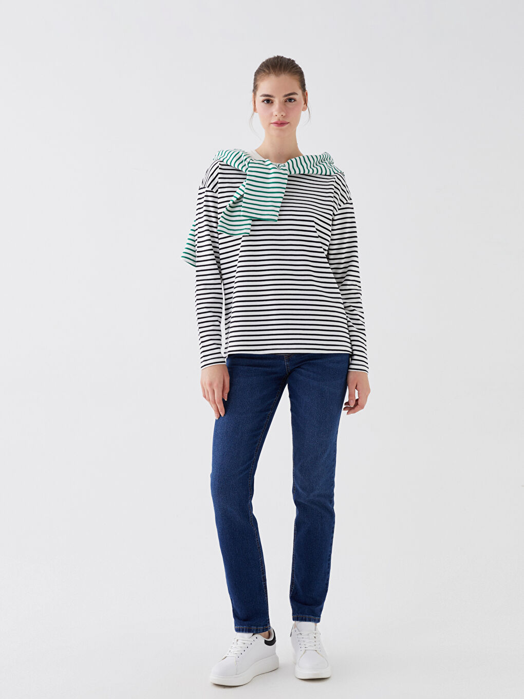 Crew Neck Striped Long Sleeve Women's Sweatshirt -W36501Z8-LEG