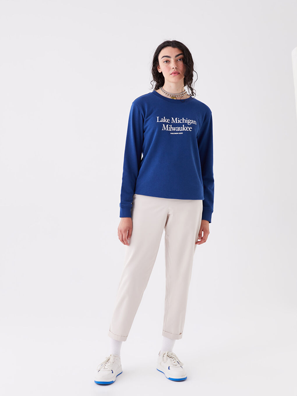 Lacivert Bisiklet Yaka Baskılı Uzun Kollu Kadın Sweatshirt-1