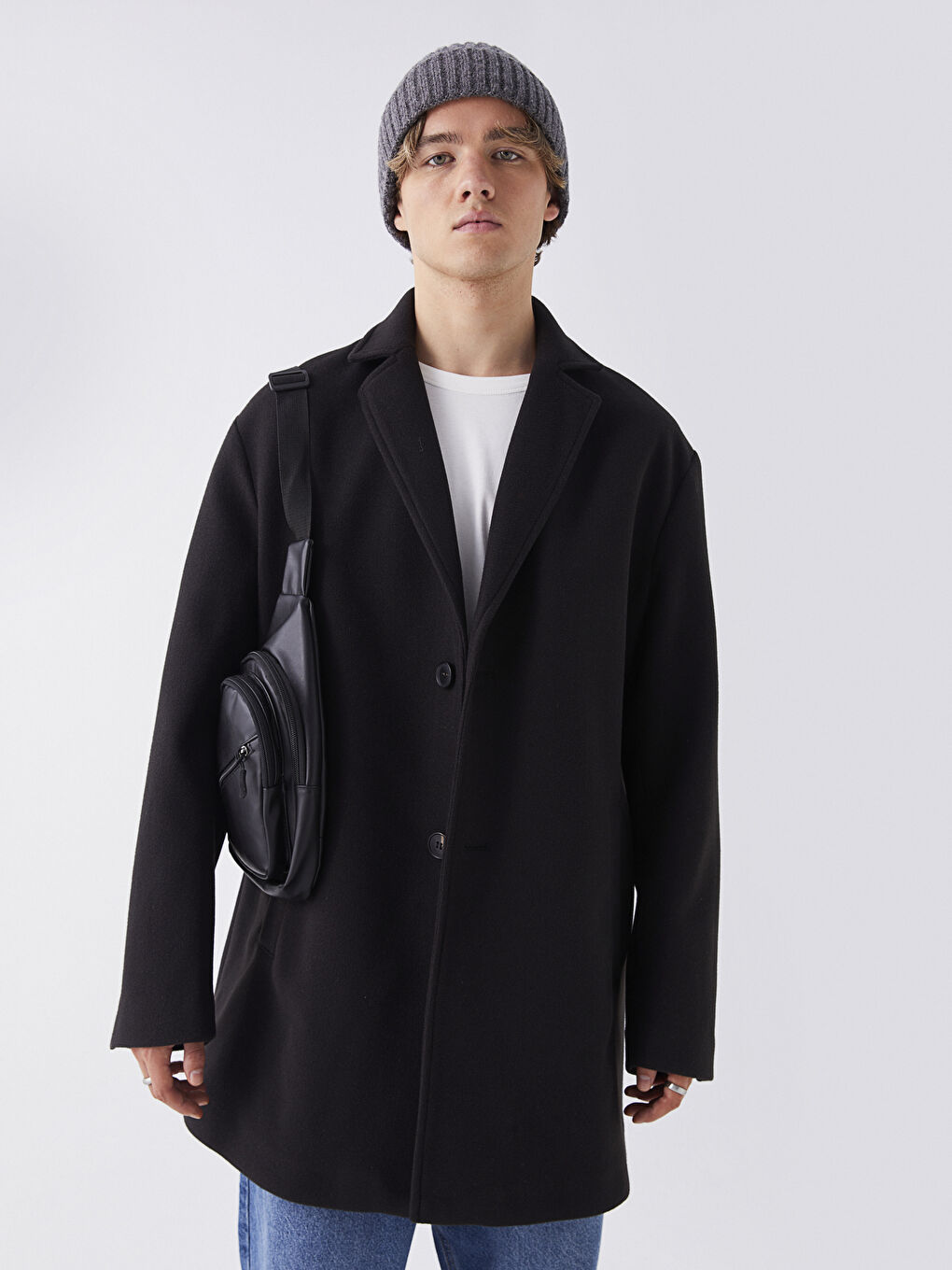 Siyah Standart Kalıp Ceket Yaka Erkek Kaşe Kaban-1