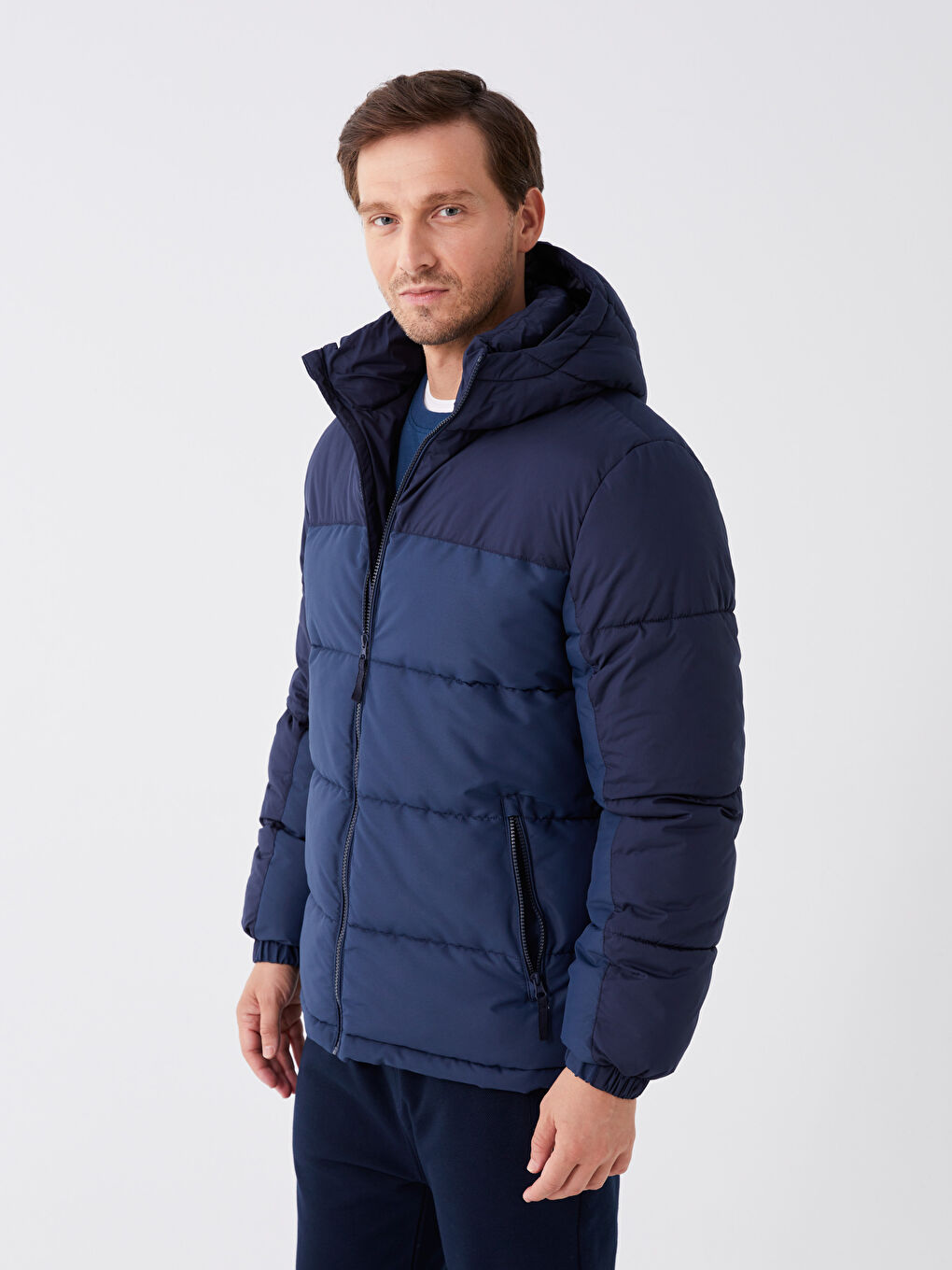 Standard Fit Hooded Men's Puffer Coat-1