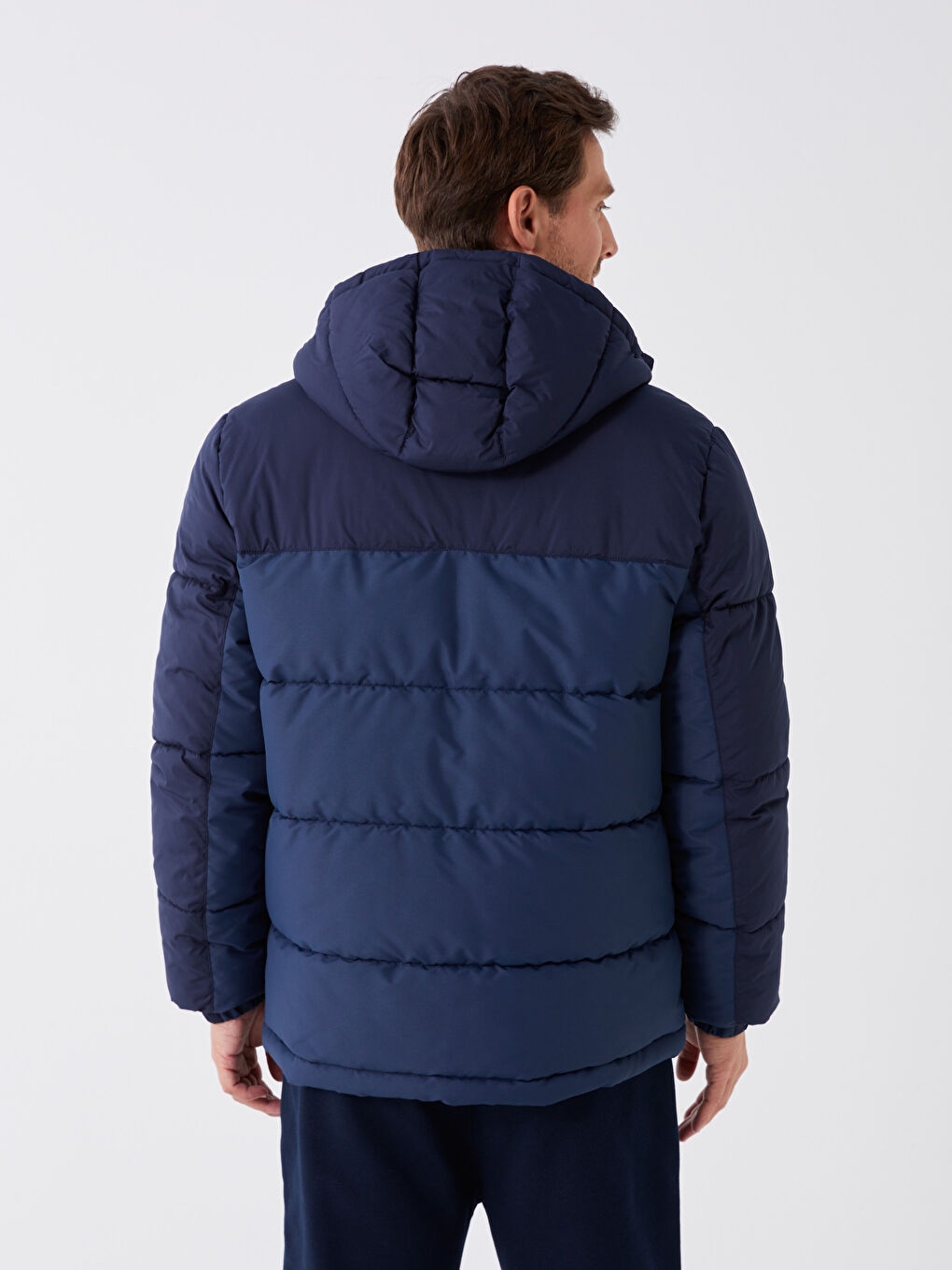 Standard Fit Hooded Men's Puffer Coat-5