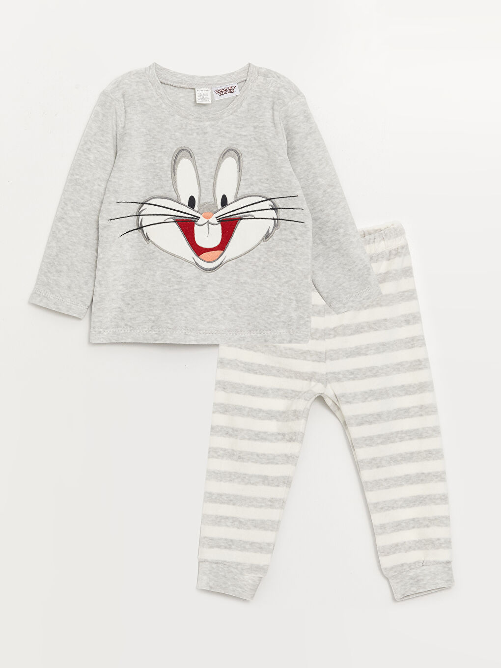 LCW baby Beyaz Bisiklet Yaka Uzun Kollu Bugs Bunny Nakışlı Kadife Erkek Bebek Pijama Takımı