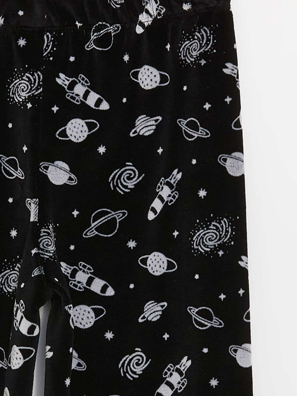 Дөңгелек жағалы принтті ұзын жең барқыт ұлдарға арналған пижама жинағы-5