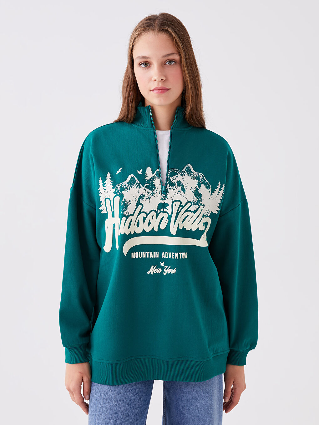 LCW Vision Yeşil Dik Yaka Baskılı Uzun Kollu Oversize Kadın Sweatshirt