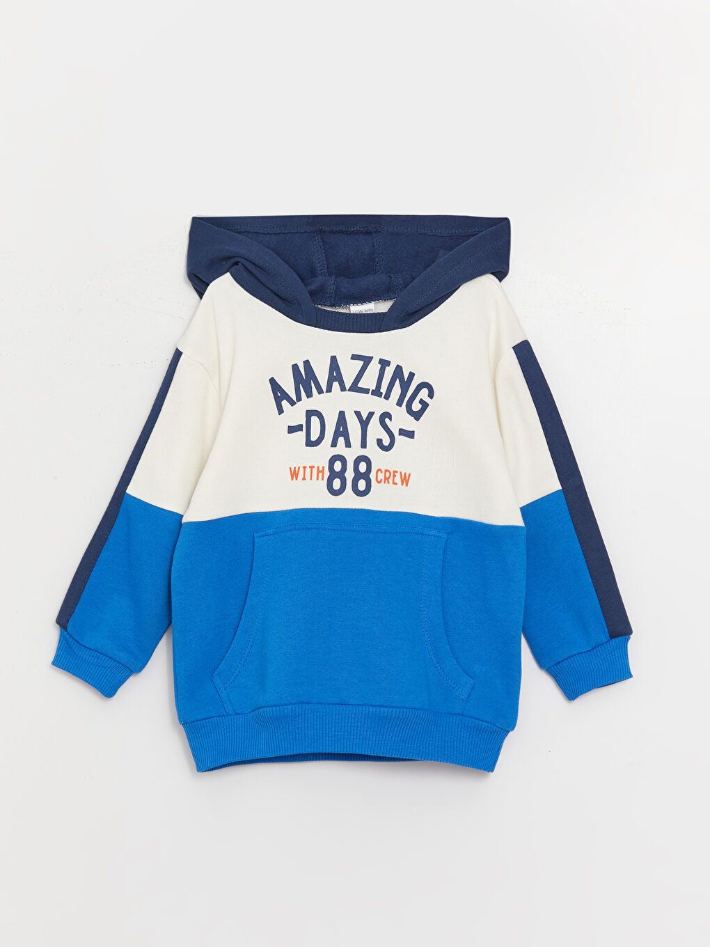 ბიჭის კაპიუშონიანი ზედა და შარვალი 2-ნაწილიანი კომპლექტი-1