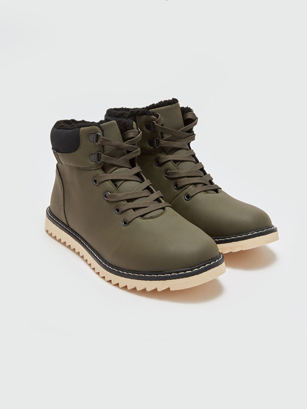 Haki Bağcıklı Erkek Bot