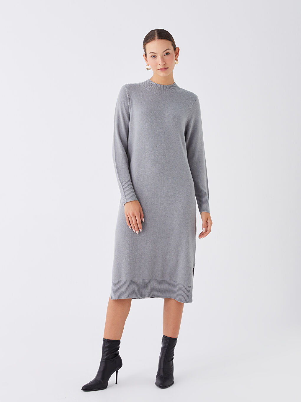 LCWAIKIKI Classic Crew Neck Plain Long Sleeve Women's Knitwear Dress -W37013Z8-DD0