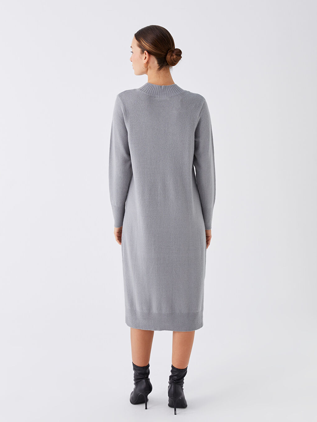 LCWAIKIKI Classic Crew Neck Plain Long Sleeve Women's Knitwear Dress -W37013Z8-DD0