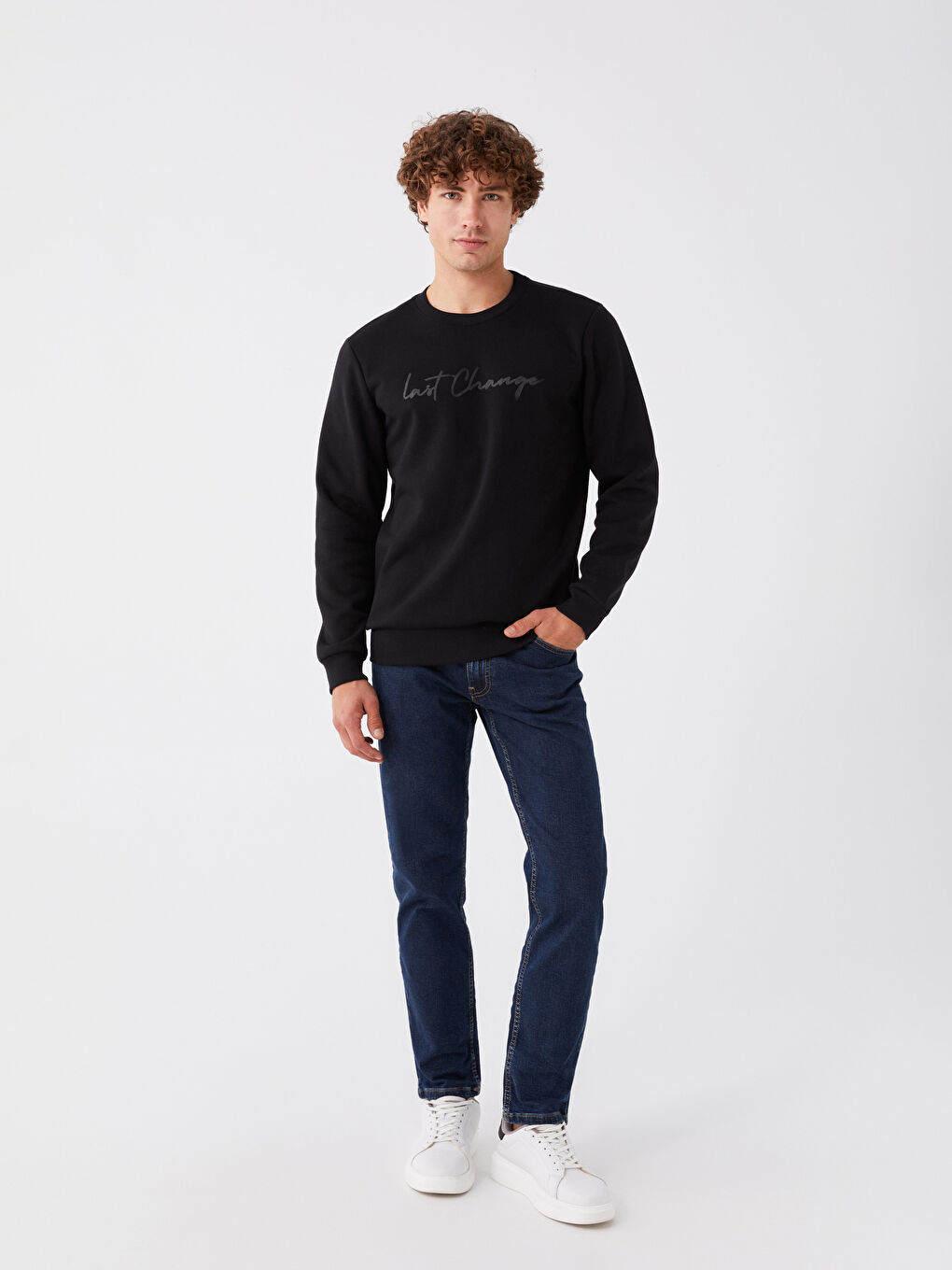 LCW Casual Yeni Siyah Bisiklet Yaka Uzun Kollu Baskılı Erkek Sweatshirt - 2