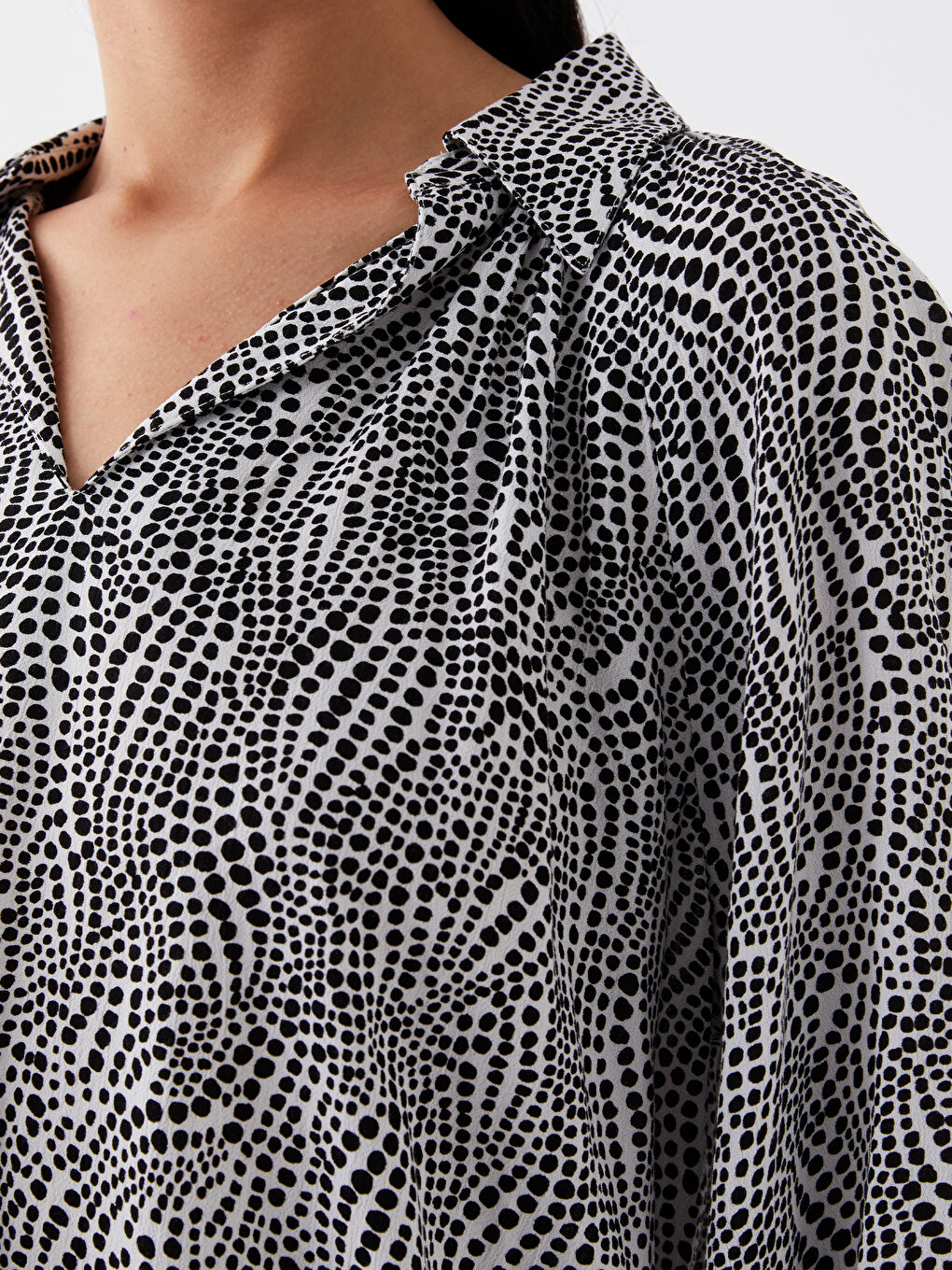 Shirt Neck Patterned Long Sleeve Viscose Women's Blouse-3