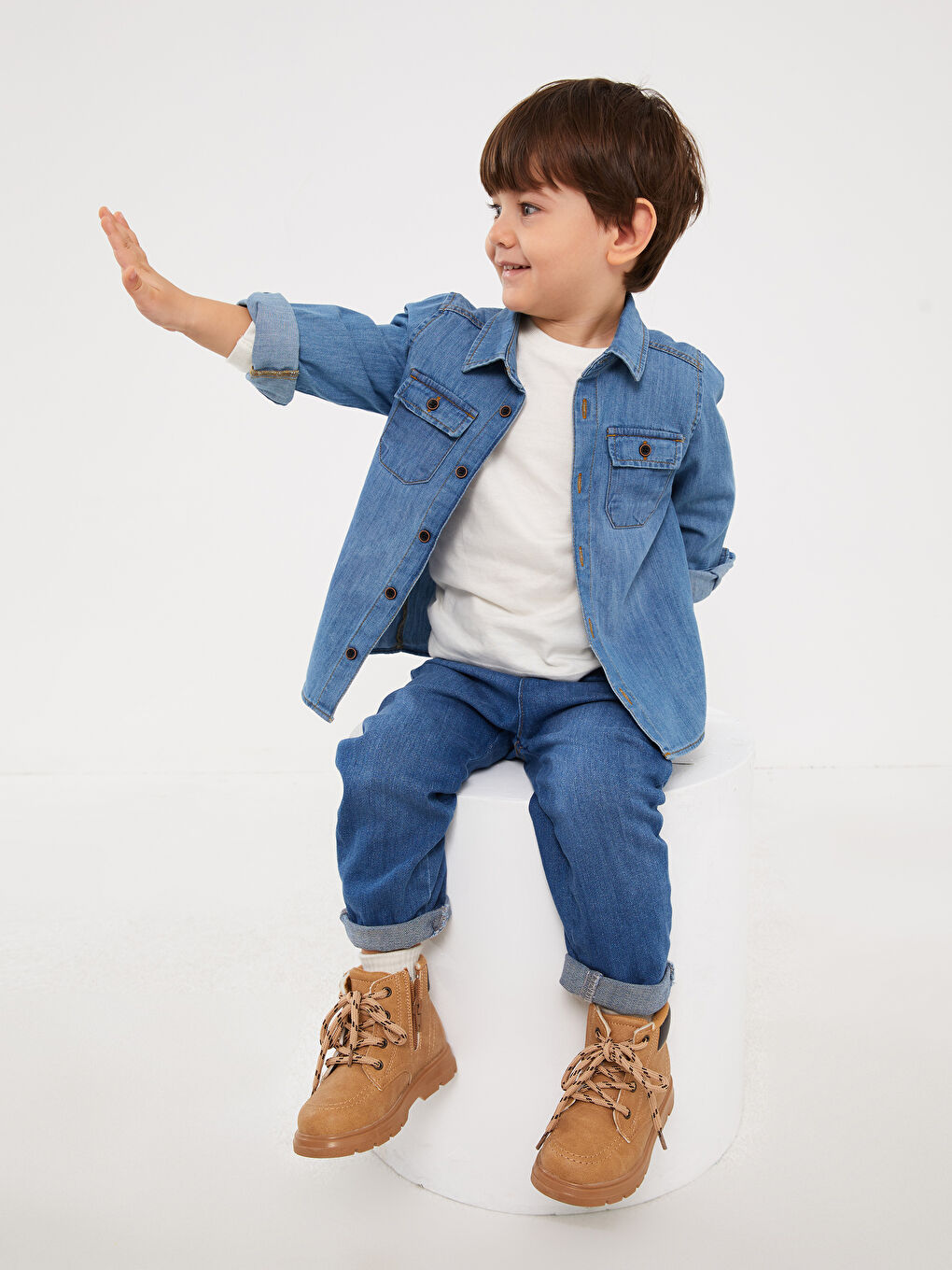 LCW baby Açık İndigo Rodeo Uzun Kollu Basic Erkek Bebek Jean Gömlek