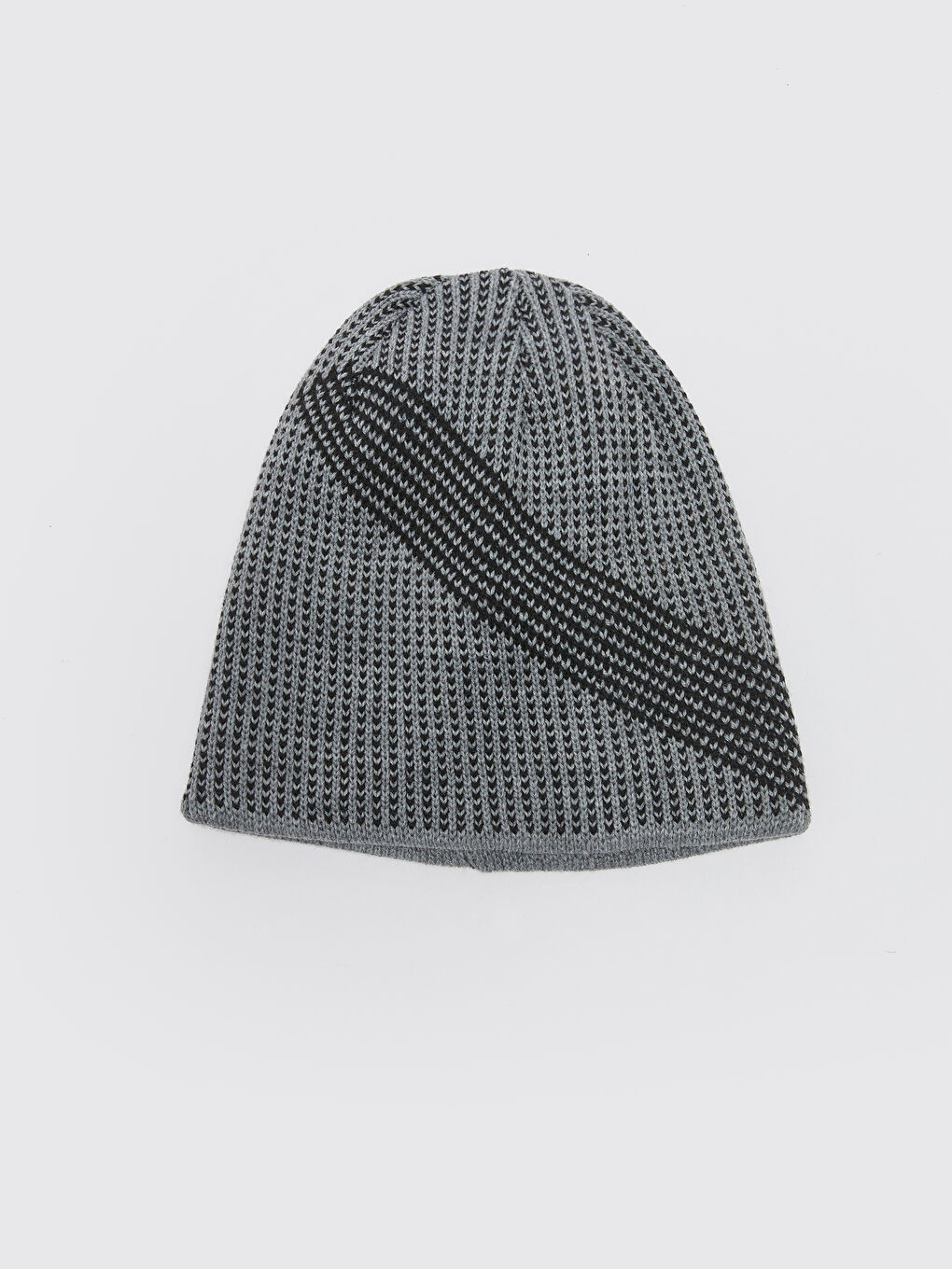 Gri Desenli Erkek Triko Bere-2