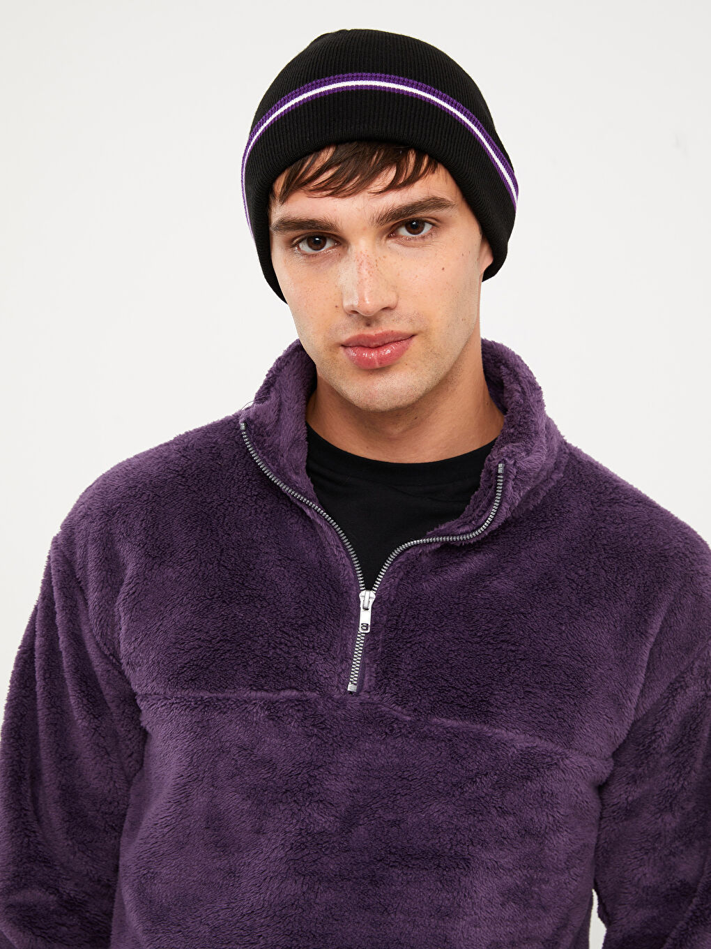 Siyah Çizgili Erkek Triko Bere