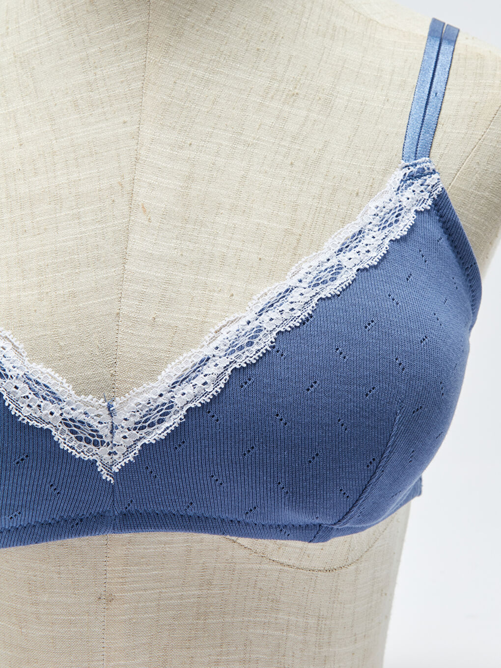 Mavi Balensiz Dolgusuz Dantel Detaylı Sütyen-2