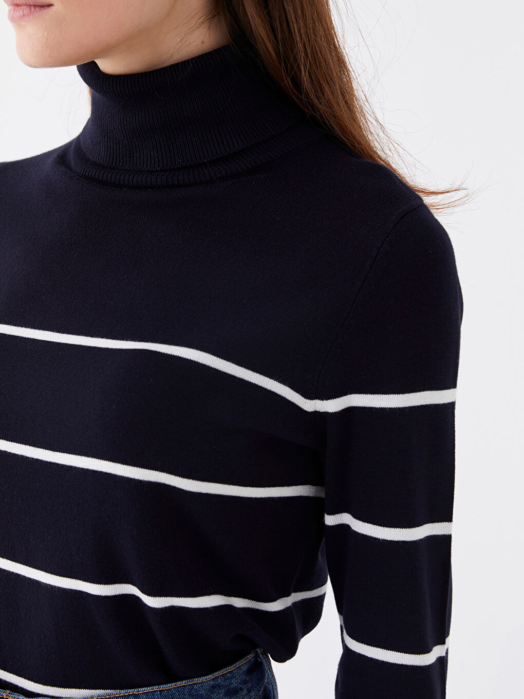 Pull-over en Tricot à Rayures à Manches Longues pour Femmes avec Col roulé-3