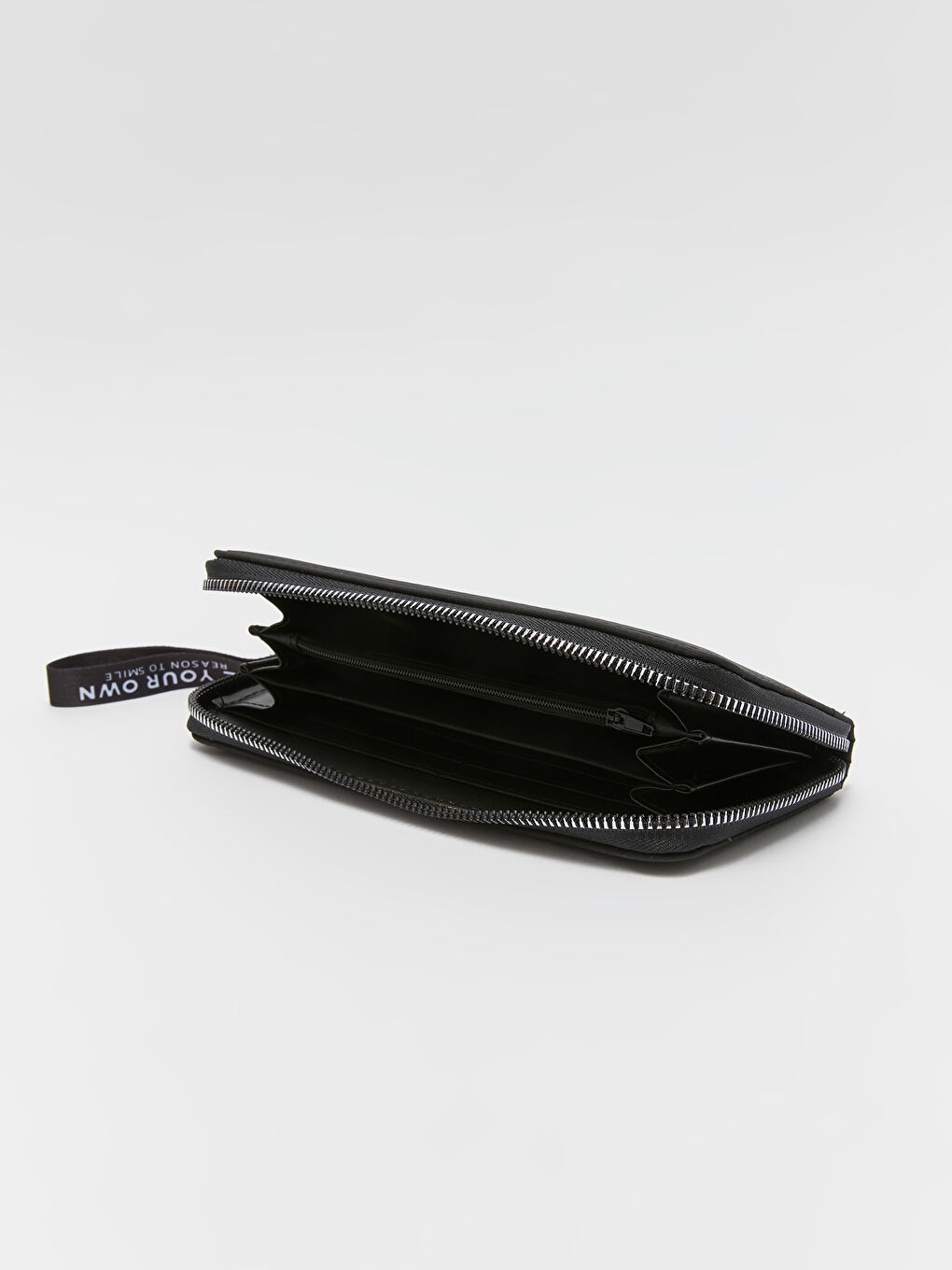 LCW ACCESSORIES Портмоне за жени от парашутен плат -W37731Z8-HUC