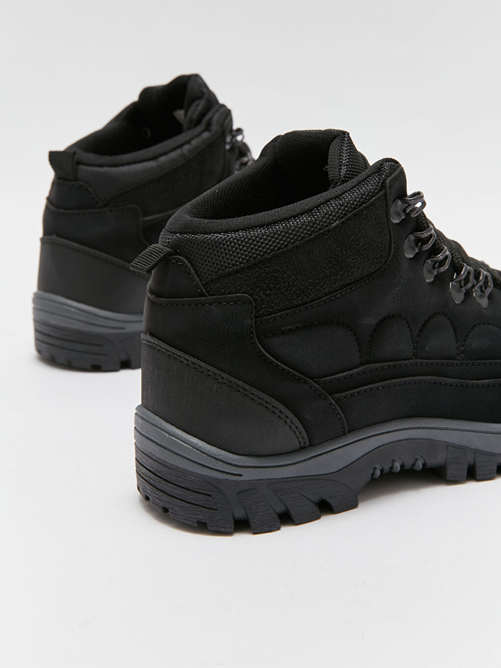 თასმებიანი მამაკაცის სამოგზაურო ჩექმები-4