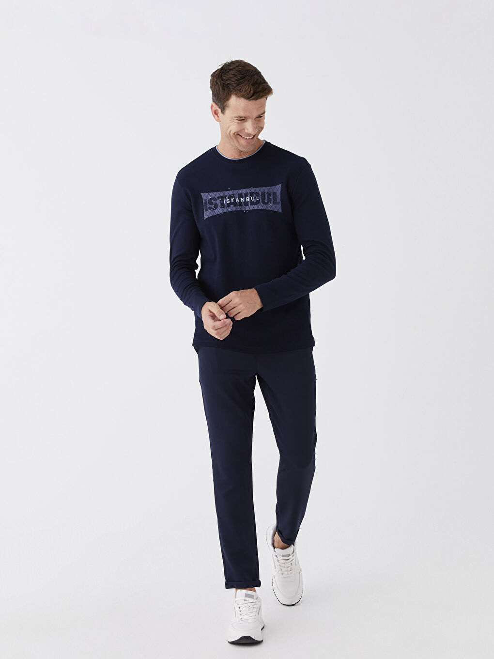 Lacivert Bisiklet Yaka Uzun Kollu Baskılı Erkek Sweatshirt-1