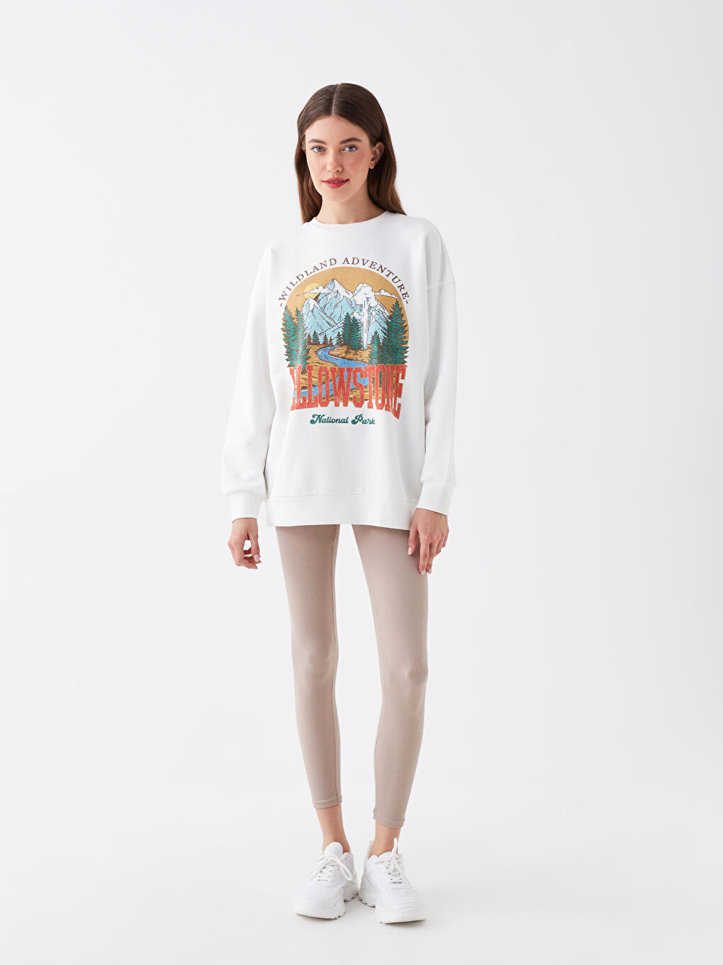LCW Vision Crew Neck Printed Oversize Women's Thick Sweatshirt -W38340Z8-R9J