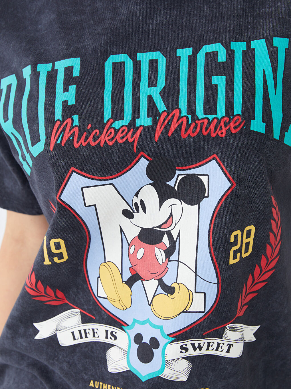 მრგვალი საყელო მიკი მაუსის ნაბეჭდი მოკლე სახელო ქალებისთვის მაისური-3