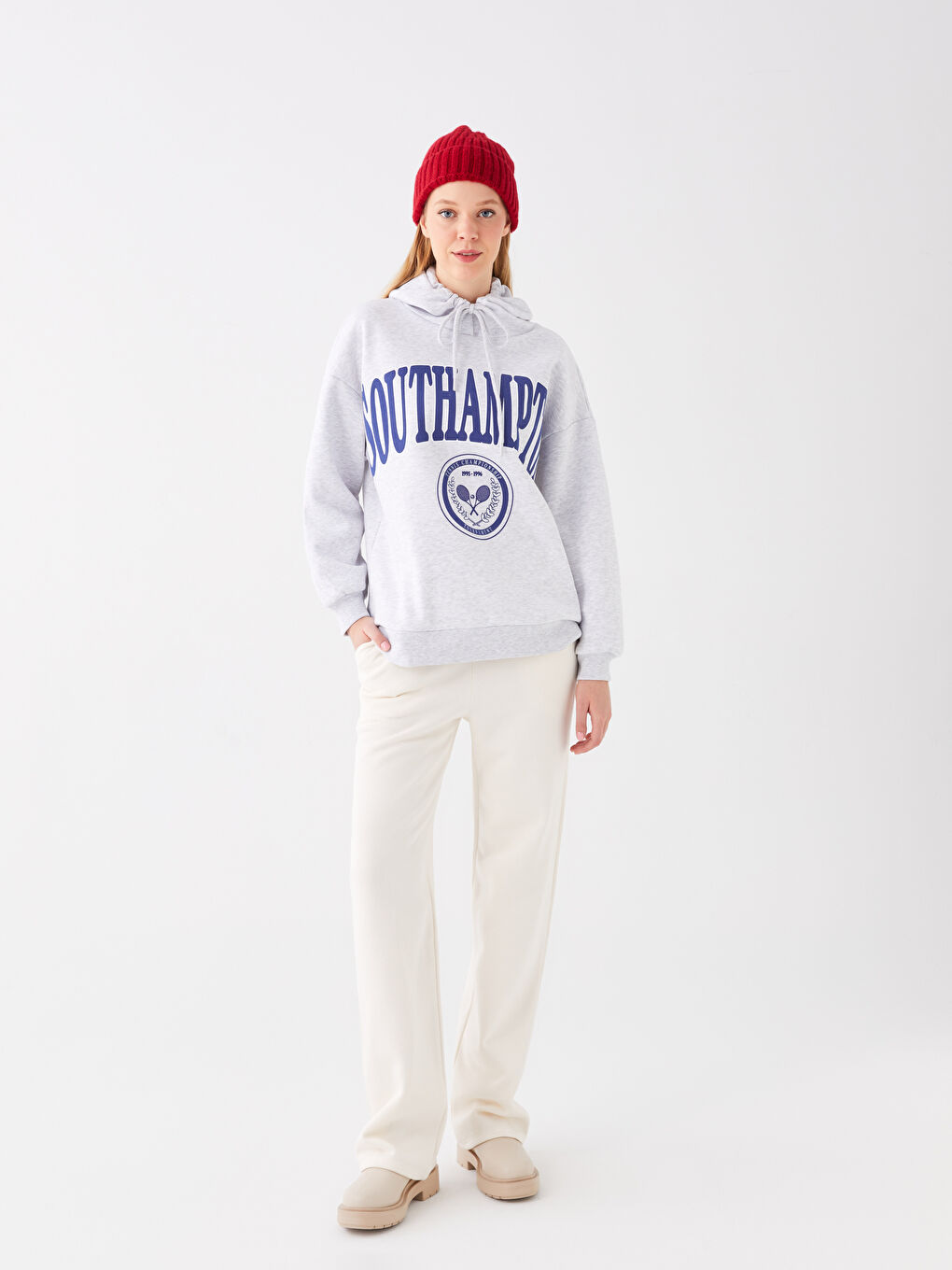 Πλεκτός Γυναικείος Μπερές-1