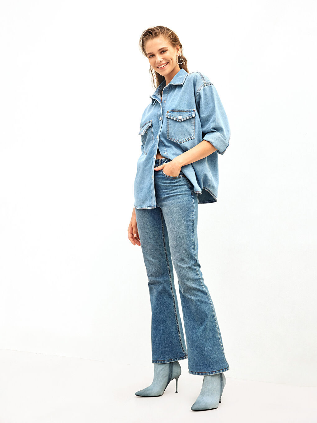 Mars Flare Women's Jeans