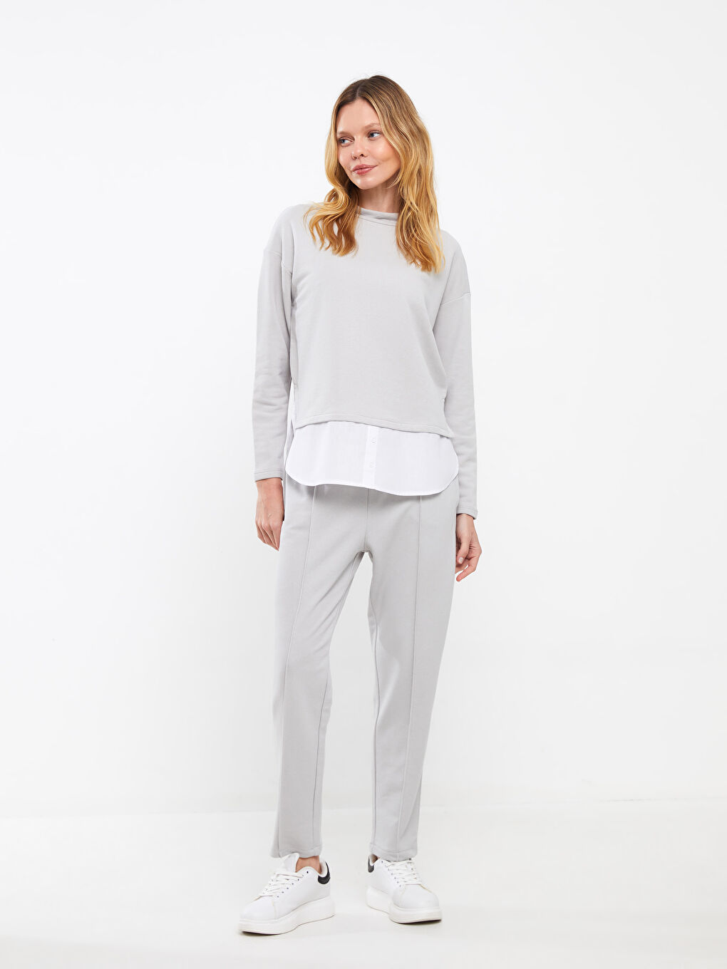 Әйелдерге арналған биік жағалы стандартты пішім ұзын жең свитшот-2